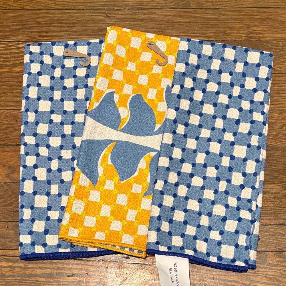 Room Essentials Blue and Yellow Checkered Towels